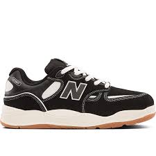 NB NM1010  SB-Black